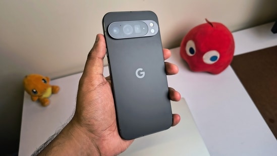 I've really enjoyed using the Pixel 9 Pro XL, though it does have a few minor issues. So, here's what Google must improve with the Pixel 10 series. I've been using the Google Pixel 9 Pro XL almost since its launch, and that means it's going to be one full year by the time August rolls in, the month when the Pixel 10 series is also expected.