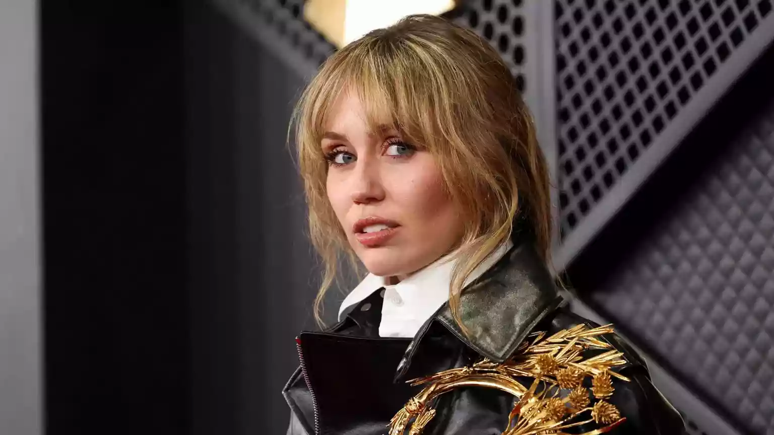 Oh, sweet niblets! Hannah Montana fans say an upcoming special will be the 