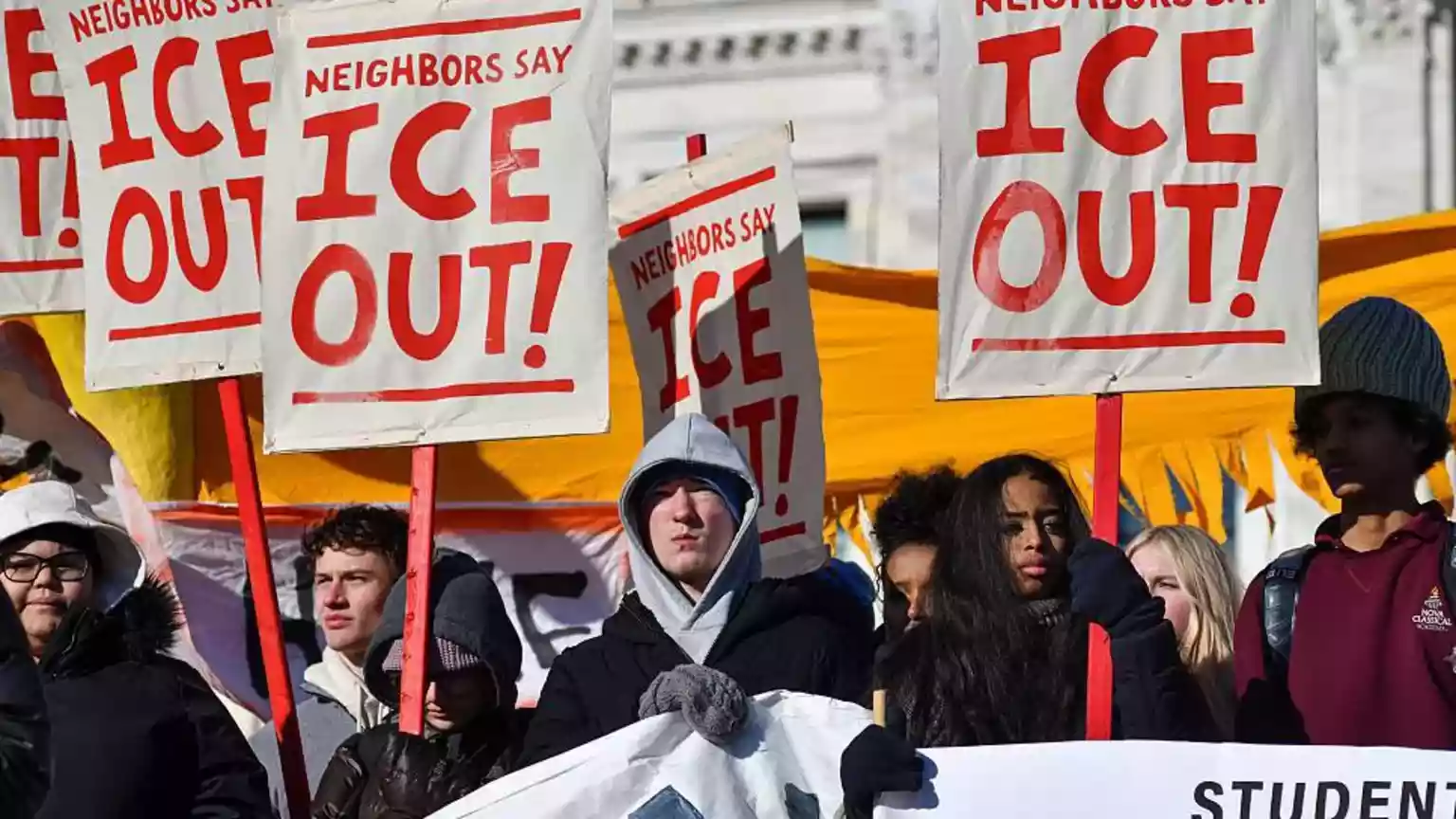 Two immigration agents may have made 