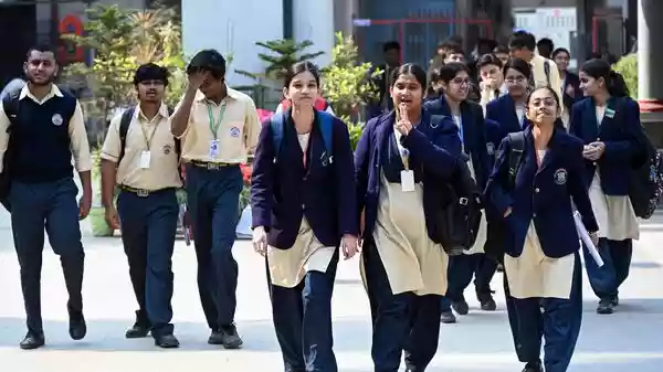 No, ICSE Class 10 Result 2026 will not be declared today, April 22, despite the false claim floating on social media platforms. The Council for the Indian