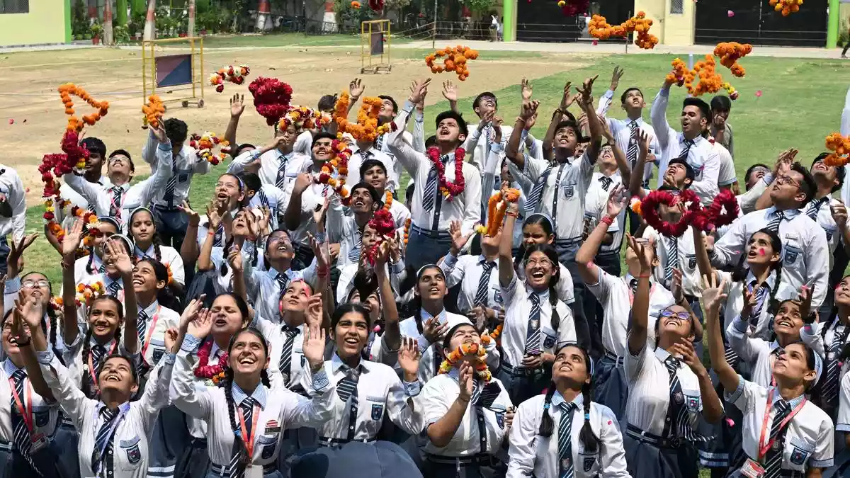 The Council for the Indian School Certificate Examinations (CISCE) has announced the results of the Class 10 (ICSE) and Class 12 (ISC) board examinations on