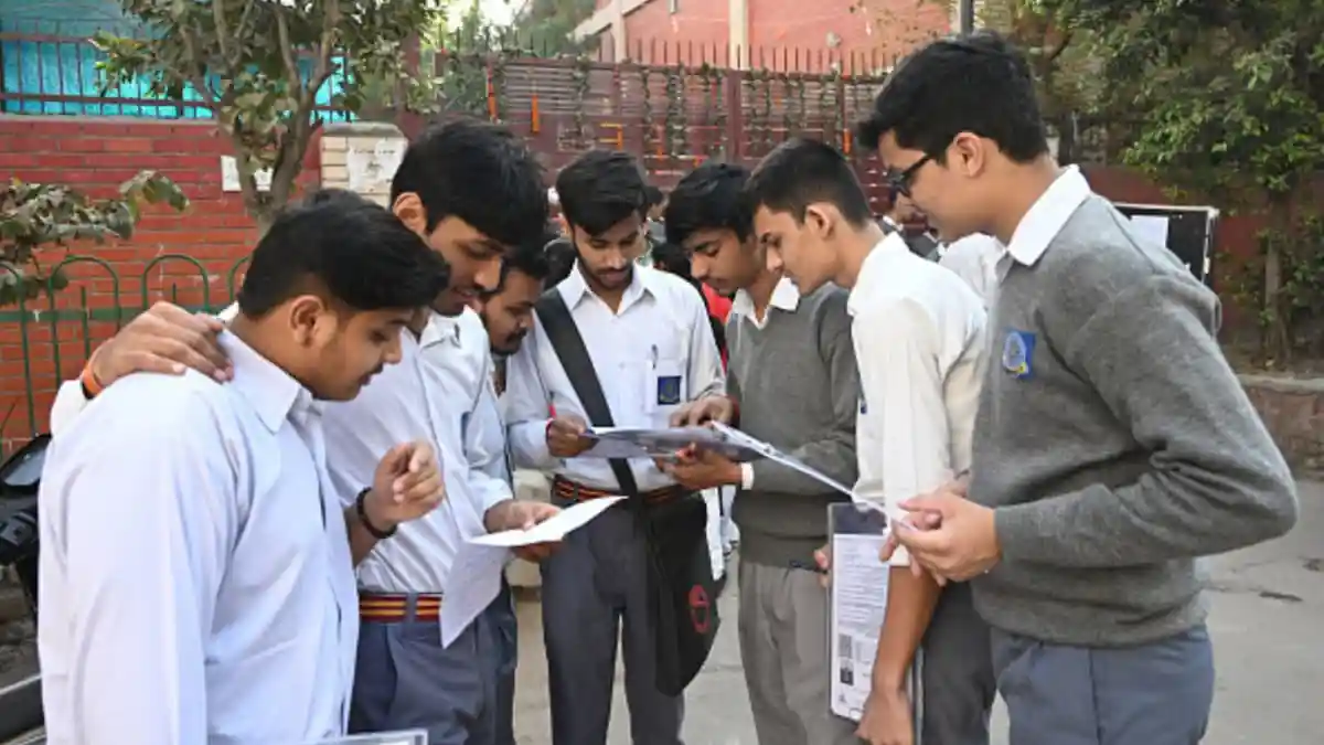 The Council for the Indian School Certificate Examinations (CISCE) has released the timetable for the ICSE Class 10 and ISC Class 12 board exams for the year