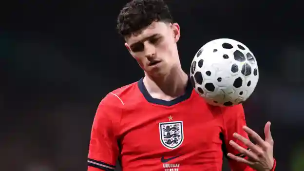 Phil Foden's World Cup audition ended painfully with the consoling arm of England head coach Thomas Tuchel around his shoulder.</b> The 25-year-old's