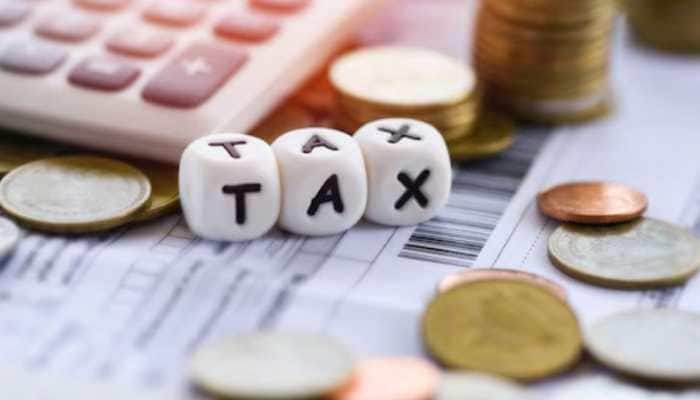 If you don't fix the mistakes in time, your return may be treated as invalid, which is the same as not filing it at all. This can lead to penalties, interest on unpaid taxes, loss of carry-forward tax benefits, and even legal action in serious cases. <strong>New delhi:</strong> When you file your income tax return, the job isn't quite done yet. The Income Tax Department carefully reviews every return to ensure it's complete, clear, and accurate. If any important details are missing or there are errors in the filing, your return might get flagged as “defective.” This isn't something to panic about, but it's important to understand as such cases are handled under Section 139(9) of the Income Tax Act, 1961.