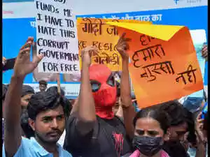 The Aam Aadmi Party warned the central government against suppressing student protests. Senior leader Gopal Rai demanded the release of arrested student
