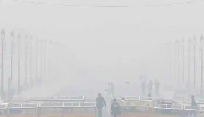 The Indian Meteorological Department (IMD) forecasts thick fog covering northwest, central, east, and northeast India during morning hours on January 6