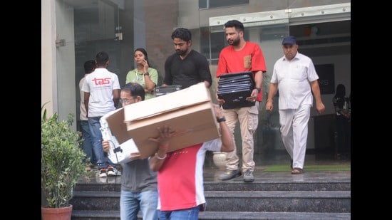 In a massive cyber fraud bust, the Panchkula police detained 85 persons working in three fake call centres, allegedly involved in defrauding foreigners, including US citizens, for nearly a year. The call centres were being run from two buildings in IT Park, Sector 22.