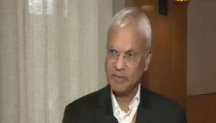 In a shocking development, India-born US adviser Ashley Tellis is charged with retaining classified documents and meeting Chinese officials secretly. An India-born senior adviser at the US State Department, Ashley Tellis, has been arrested and charged with unlawfully retaining classified defense information. The case was filed in a federal court in Virginia on October 13.In a shocking development, India-born US adviser Ashley Tellis is charged with retaining classified documents and meeting Chinese officials secretly.An India-born senior adviser at the US State Department, Ashley Tellis, has been arrested and charged with unlawfully retaining classified defense information. The case was filed in a federal court in Virginia on October 13.According to court documents reviewed by Hindustan Times, investigators allege that Tellis was in possession of sensitive national defense records that he was not authorised to keep. The affidavit further claims that he held multiple undisclosed meetings with officials linked to the Chinese government, raising serious security concerns.