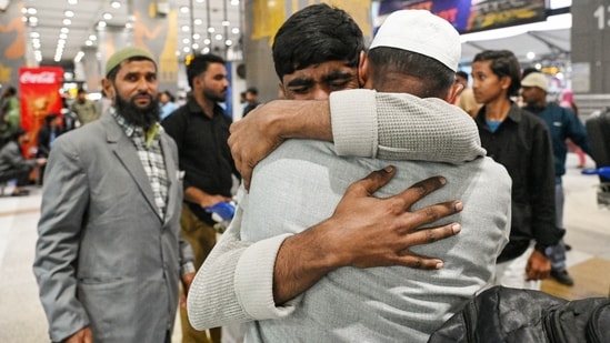 India outs embassy-wise emergency contact for nationals in the Gulf