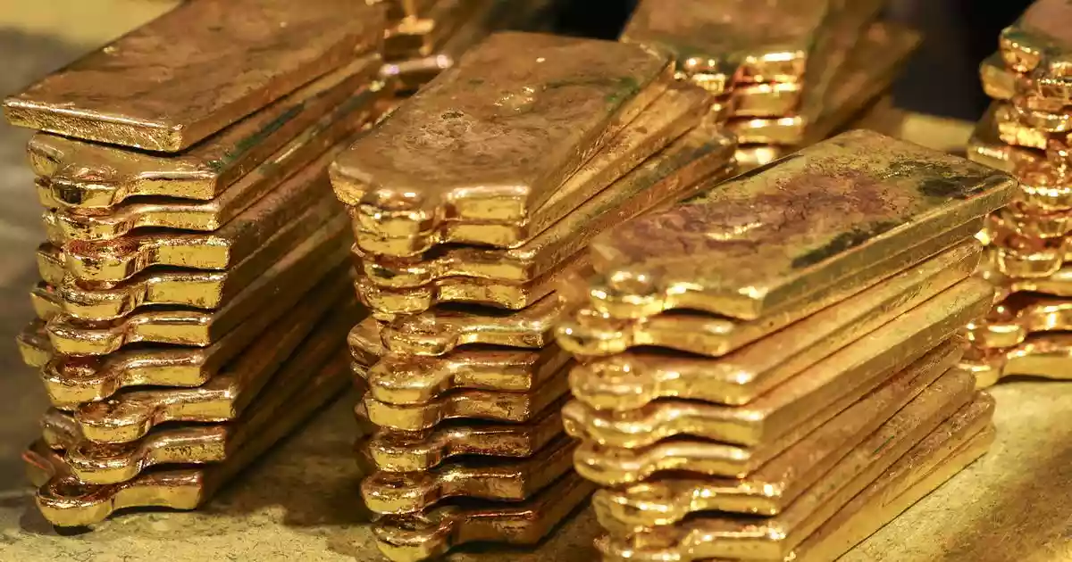 India raises gold and silver tariffs to 15% to curb imports