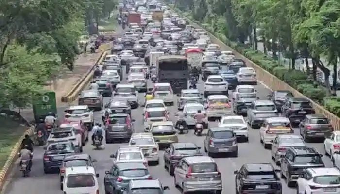 India's commercial vehicle and passenger vehicle segments get a cautiously optimistic outlook for FY2026, with moderate growth expected in both segments amidst GST rate reductions, a report said on Sunday. <strong>New Delhi:</strong> India's commercial vehicle and passenger vehicle segments get a cautiously optimistic outlook for FY2026, with moderate growth expected in both segments amidst GST rate reductions, a report said on Sunday. In August, wholesale volumes of commercial vehicles increased by 6 per cent year-on-year (YoY), while retail volumes rose by 3.2 per cent, a report from ratings agency ICRA said.