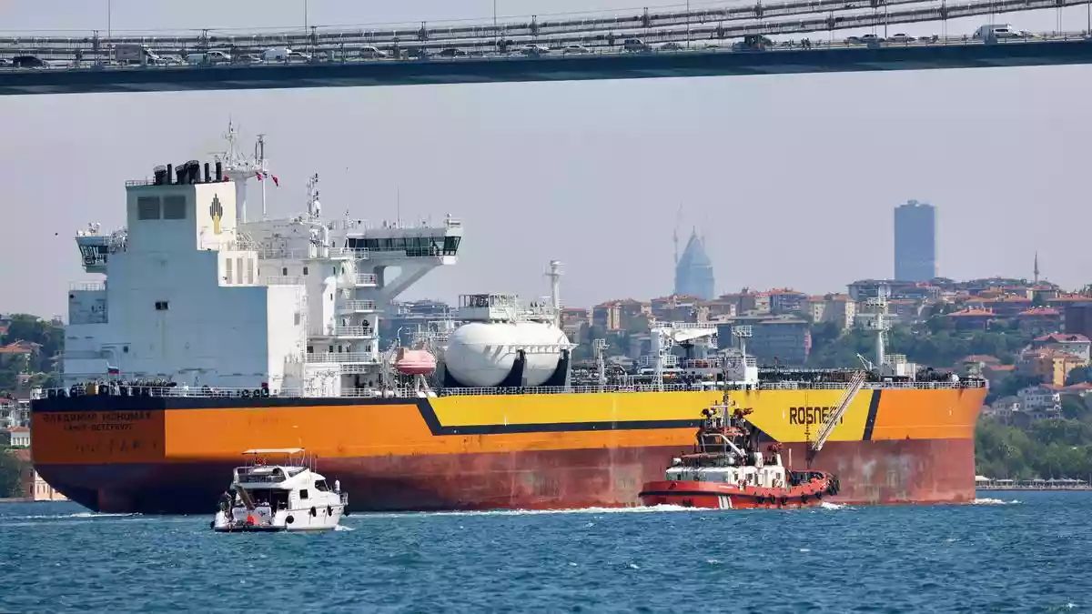 India's Russian oil import rebound in Oct after dip in previous quarter