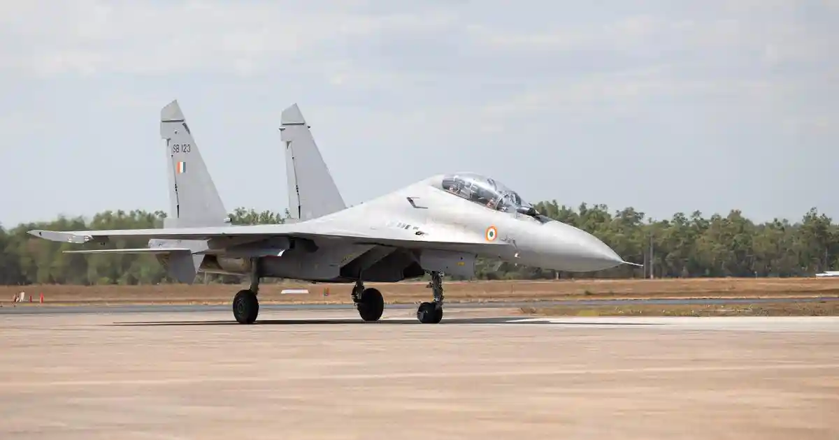Indian fighter jet crashes in Assam