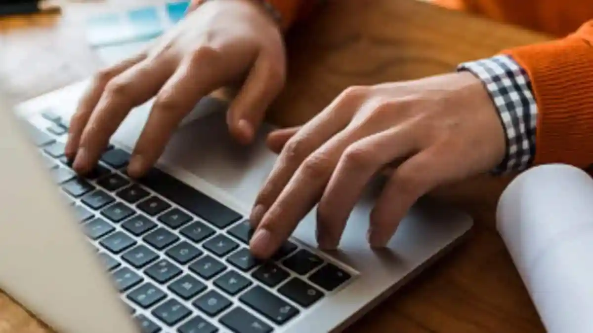 Indian Man Reveals His Mother Told Him ‘Teri Game Humne Banayi Hai’ — Redditors SHOCKED As They Discover…