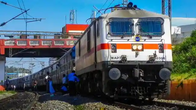 If you cancel between 24 hours and 8 hours before the journey, 50% of your ticket fare will be cut, along with the minimum applicable charge