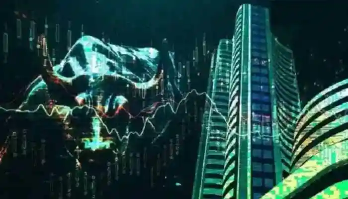 Technology stocks such as TCS, Tech Mahindra, and Infosys saw selling pressure, while Bajaj Finance, Sun Pharma, and ICICI Bank also closed in the red