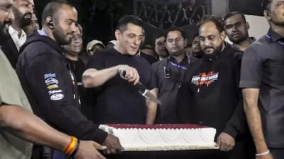 Salman Khan marked his 60th birthday with a grand midnight celebration at his Panvel farmhouse on December 27, hosting close friends