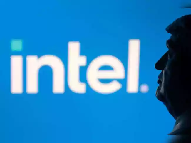 Intel appoints Trump economic adviser as head of government affairs