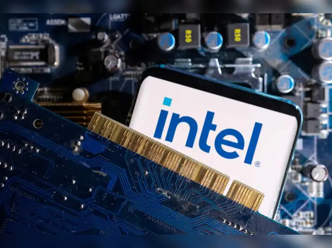 Intel said on Monday that the 10% stake by the US government in the chipmaker could pose risks to its business, from potentially harming international sales to limiting its ability to secure future government grants.<br><br> The company laid out the new 
