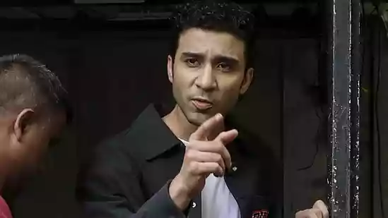 HomeNext<h4>Internet calls Raghav Juyal ‘OG Cockroach’ after he fires back for questioning his silence on CJP-led student