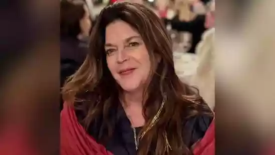 <h4>Nancy Guthrie update: ‘Investigator’ says Annie Guthrie sold car; sparks questions - ‘Car they took Nancy home in?’</h4><h4>A