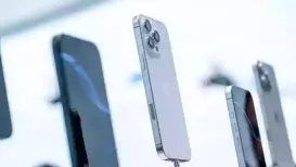 Apple is reportedly testing new display technology that could enable Face ID sensors to function under the iPhone screen. According to leaks circulating on