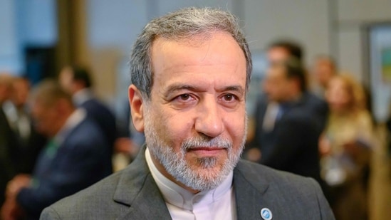 Iran's foreign minister Abbas Araghchi stated that it would be “very unfortunate” if the US decided to actively engage in military action against them. Iran's foreign minister, Abbas Araghchi, stated on Saturday that it would be “very dangerous for everyone” if the United States were to get involved in the country's war with Israel, reported the Associated Press.