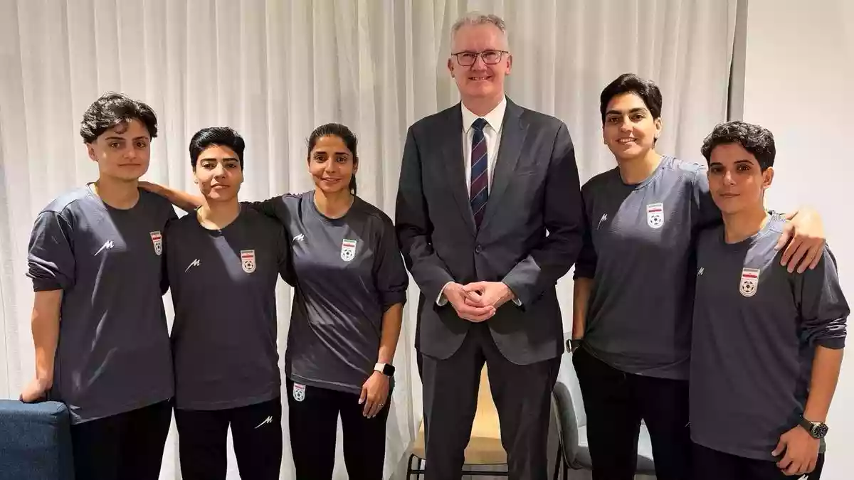 Iranian women's football squad member changes mind on Australia asylum offer