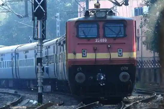 <strong>IRCTC Vikalp Feature:</strong> Train ticket stuck on the waiting list? This is the most common problem several people face while booking