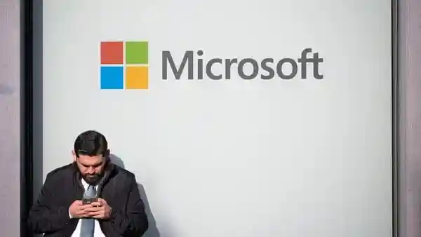 Is Microsoft 365 still down