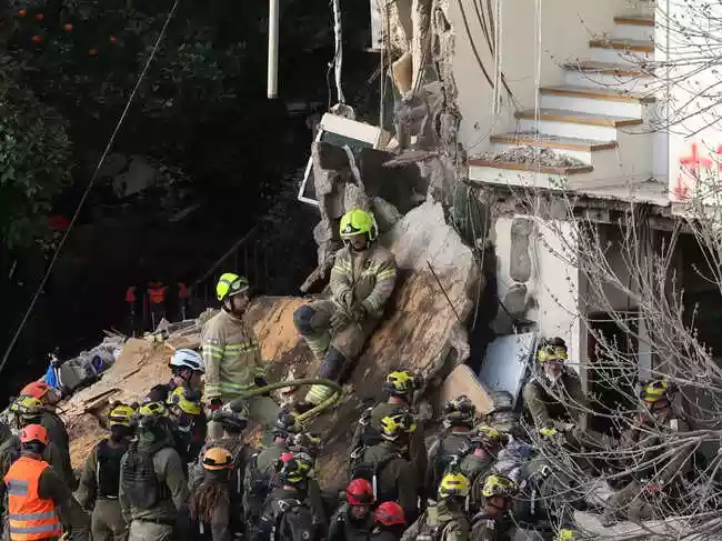 US-Israel Iran War: Four people have died in Haifa, Israel. An Iranian missile strike reportedly hit a residential building late Sunday