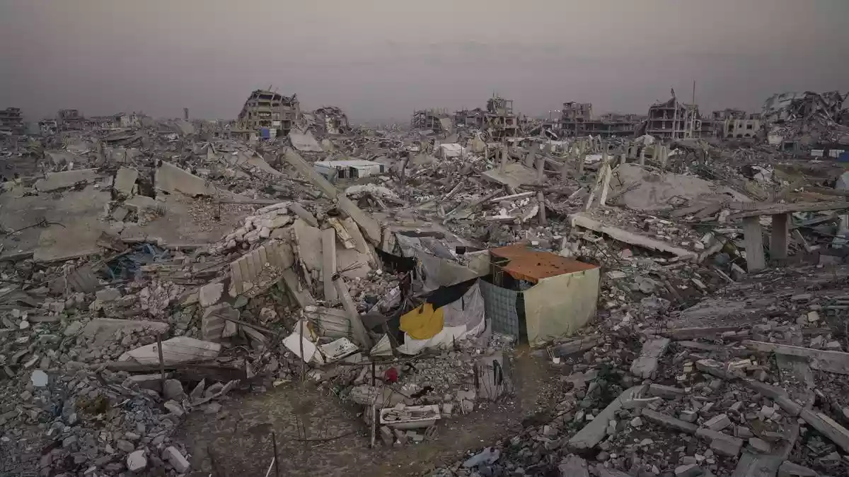 Israeli forces kill Palestinian men in West Bank after they appear to surrender