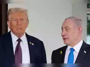 Israeli PM Benjamin Netanyahu apologized to Qatari PM Sheikh Mohammed bin Abdulrahman al-Thani for Israel's recent attack in Doha during a phone call from the White House, while meeting US President Donald Trump. A Qatari technical team is also present at the White House for the discussions.