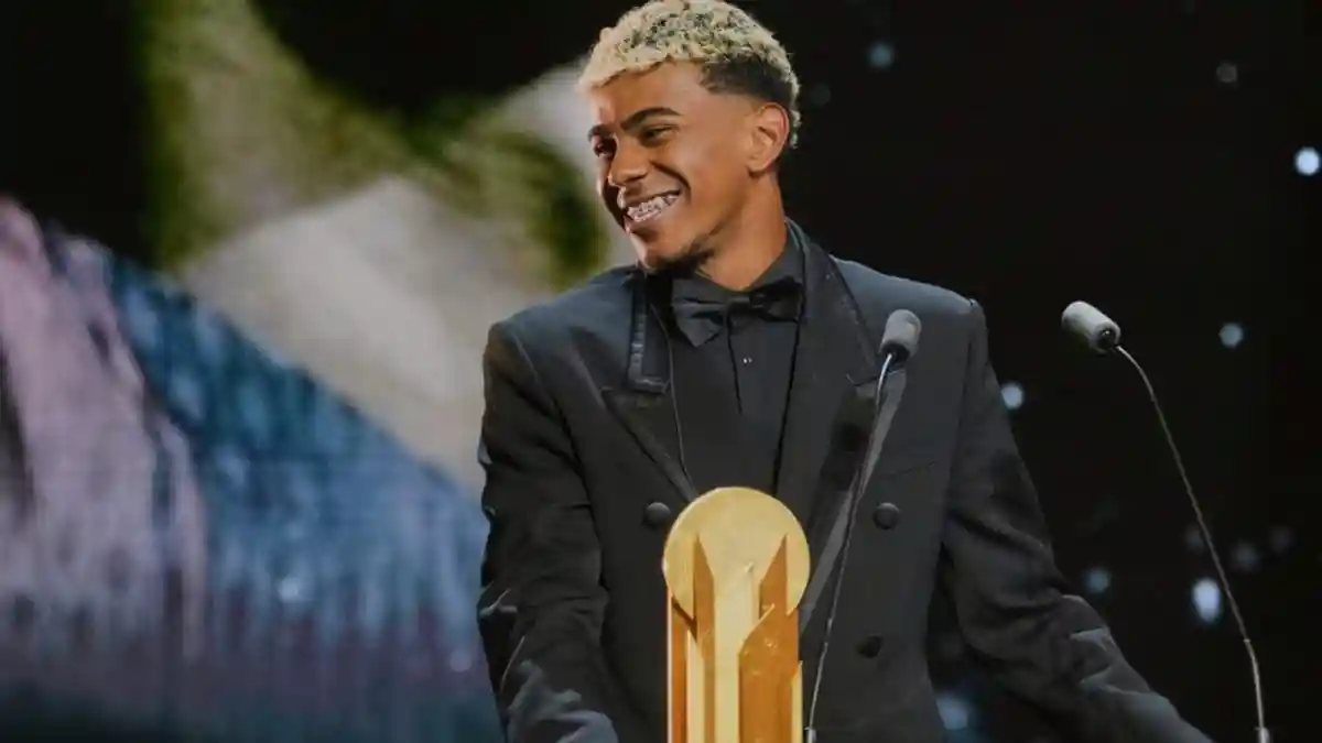 It's him again: Barcelona's Lamine Yamal is the 2025 Kopa Trophy winner! After collecting the prize dolled out to the best-performing male player under the age of 21 in 2024 following a triumphant year with Spain at the European Championships, Yamal scaled even greater heights last term.