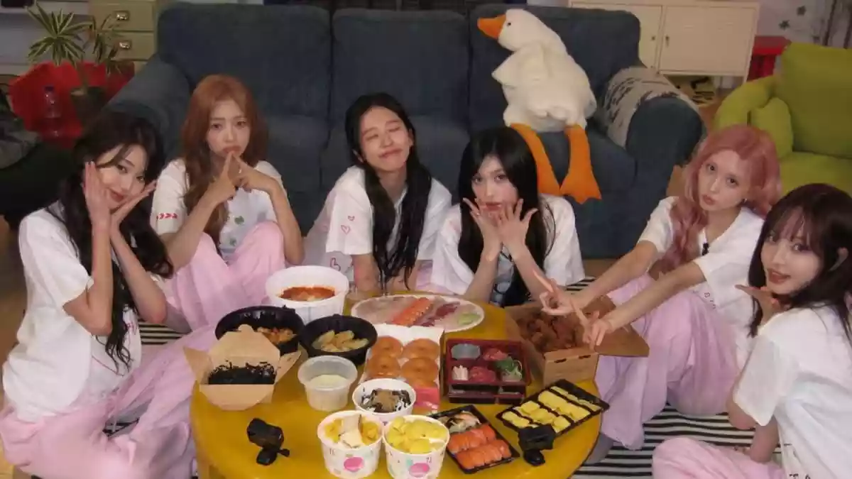 IVE, a six-member girl group comprising Gaeul, An Yu Jin, Rei, Jang Won Young, Liz, and Leeseo, is considered one of the best K-pop girl groups