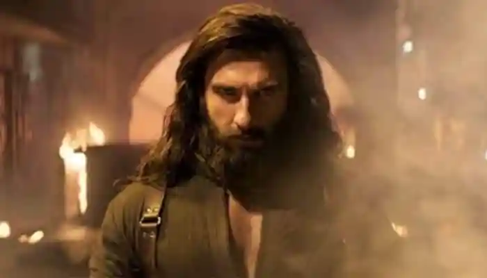 Jackie Shroff reaffirmed his love for theatres, saying the big-screen experience remains unmatched and citing Dhurandhar's success as proof that cinema halls