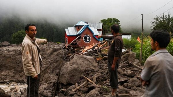 Jammu and Kashmir Chief Minister Omar Abdullah on Sunday announced an ex-gratia payment to the families of the victims of a cloudburst and landslide, which caused several fatalities and damage to properties. Seven members of four families, including five children, were killed and six others were injured in two separate incidents in the Kathua district of Jammu and Kashmir early Sunday, PTI reported.