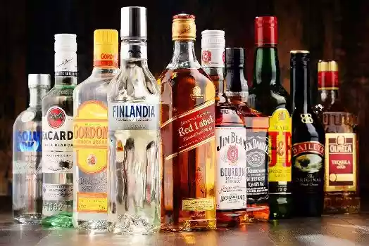 In January 2026, Delhi will observe a few dry days when the sale of alcohol in liquor shops, bars, and restaurants will be prohibited
