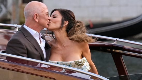 Jeff Bezos and Lauren Sanchez's wedding in Venice drew significant attention, with huge A-list wedding guests. There was never any doubt that the glamorous wedding of Jeff Bezos and Lauren Sanchez in Venice was going to be attended by a blazing A-lister.