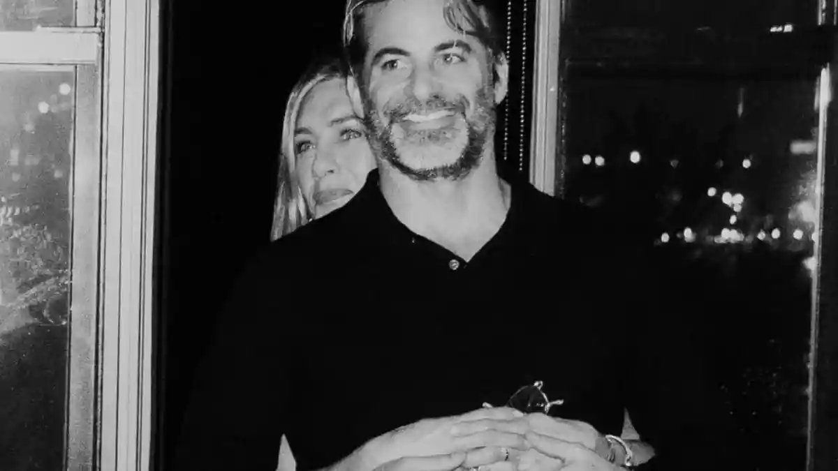 Jennifer Aniston ‘Hard Launches’ Romance With Jim Curtis On Instagram