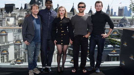 Jonathan Bailey is just starting with the Jurassic World Rebirth promotions, and his latest look has already caught the attention of the internet. Trust Jonathan Bailey to always bring his own element of fun! The actor is gearing up for the release of his upcoming film Jurassic World: Rebirth. At the photo call event in London, the actor joined the cast members for pictures, but what caught the attention of eagle-eyed fans was that he wore flip-flops for the event with style! (Also read: Jurassic World Rebirth trailer: Scarlett Johansson battles mutant dinosaurs; fans ready for ‘Alien meets Jurassic Park’)