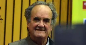 British journalist and broadcaster Mark Tully, known as the BBC's “voice of India”, died on Sunday. He was 90. Born in Kolkata