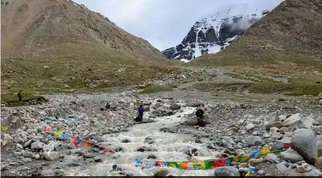 The pilgrimage will be conducted via Lipulekh Pass in Uttarakhand and Nathu La in Sikkim, with applications now open through the official website of the