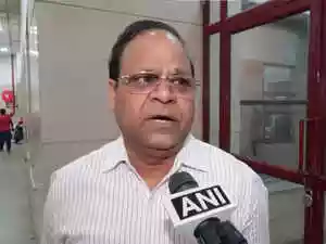 In Kanpur, authorities have apprehended medical student Mohammad Arif, who is reportedly connected to Dr. Shaheen Saeed, a suspect in the Delhi blasts