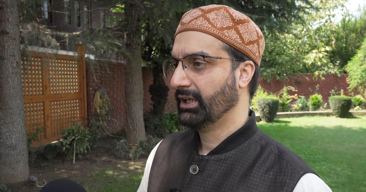 Kashmir's chief cleric and Hurriyat Conference leader Mirwaiz Umar Farooq on Friday alleged that he was placed under house arrest and stopped from leading congregational prayers at Srinagar's Jamia Masjid. This came a week after an inauguration plaque bearing the Ashoka emblem inside the Hazratbal shrine in Srinagar was damaged on September 5, allegedly by protesters who claimed that it went against Islamic principles.