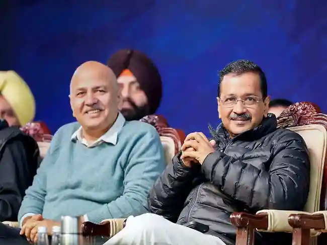 The Delhi High Court has given former Delhi CM Arvind Kejriwal, Manish Sisodia, and others a week to respond to the Enforcement Directorate's plea