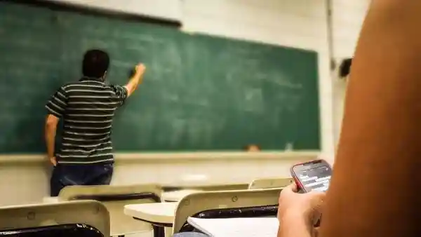 Kendriya Vidyalaya Recruitment 2025: The Kendriya Vidyalaya Sangathan (KVS) and Central Board of Secondary Education (CBSE) have published the notification to