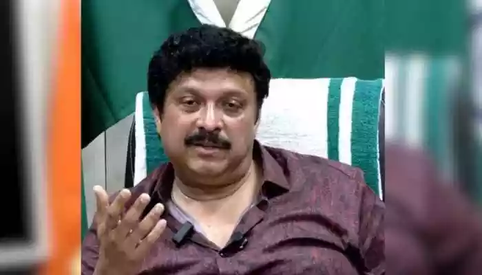 Kerala's Minister accused of Infidelity by wife