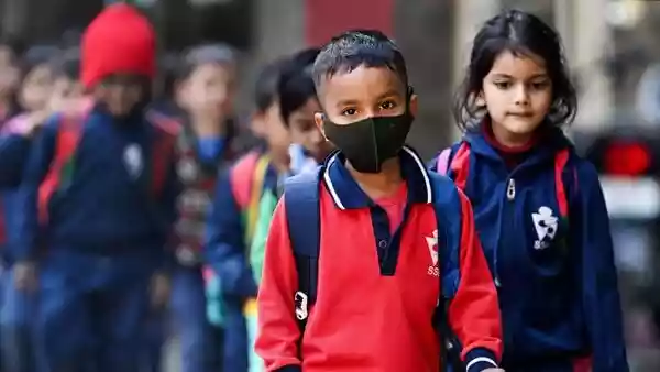 Kerala wants to reduce school bag weight