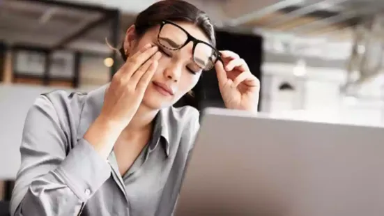 As we move into 2025, eye health concerns are evolving rapidly, driven by lifestyle changes, increasing screen dependence, and a growing burden of chronic